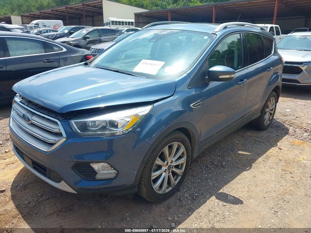 1FMCU0J90JUC33199 2018 FORD ESCAPE photo no. 2