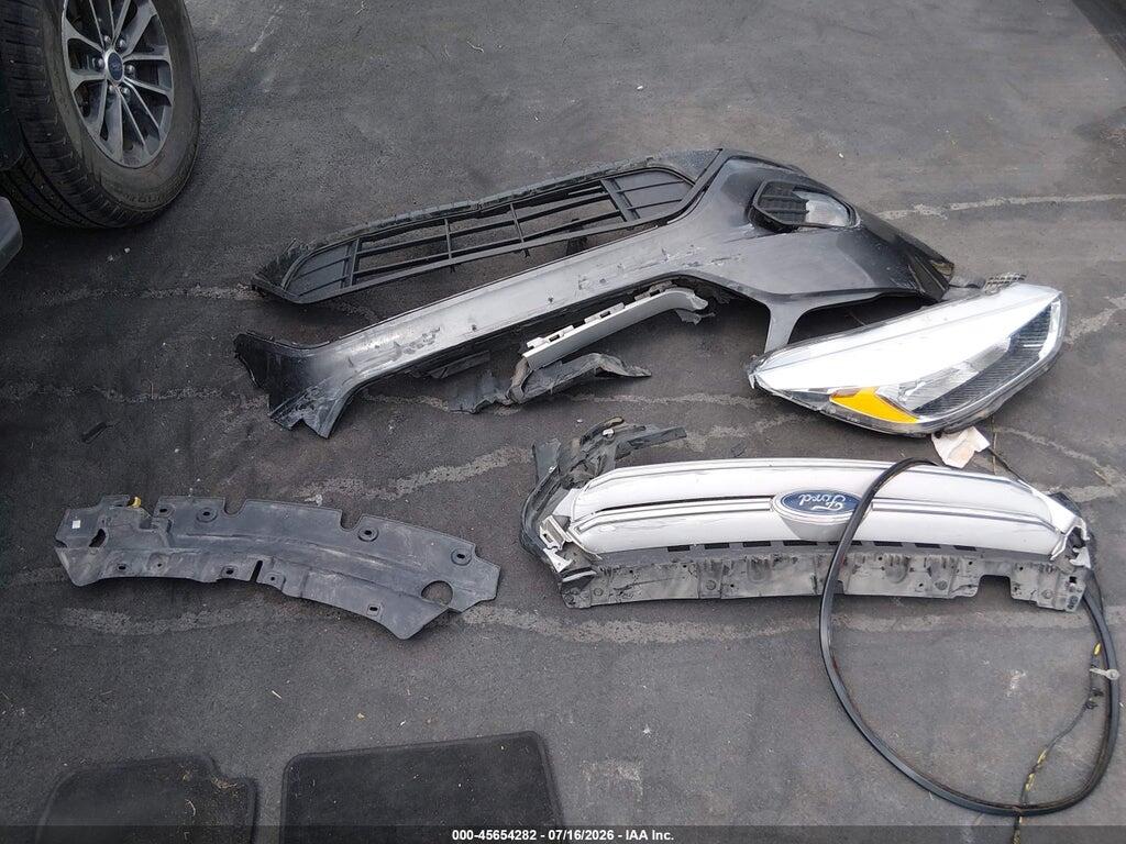 1FMCU0GDXJUC31228 2018 FORD ESCAPE photo no. 12