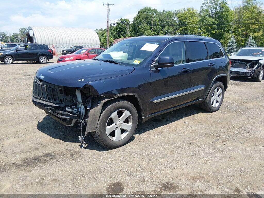 1J4RR4GG8BC522412 2011 JEEP GRAND CHEROKEE photo no. 2