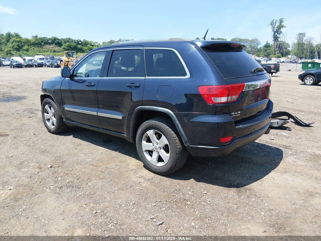 1J4RR4GG8BC522412 2011 JEEP GRAND CHEROKEE photo no. 3