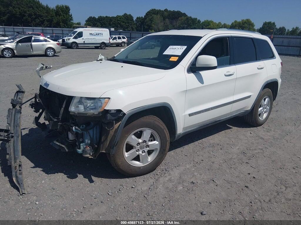 1J4RS4GG2BC684539 2011 JEEP GRAND CHEROKEE photo no. 2