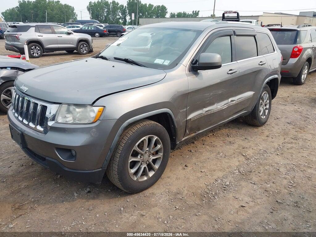 1J4RR4GG4BC724616 2011 JEEP GRAND CHEROKEE photo no. 2