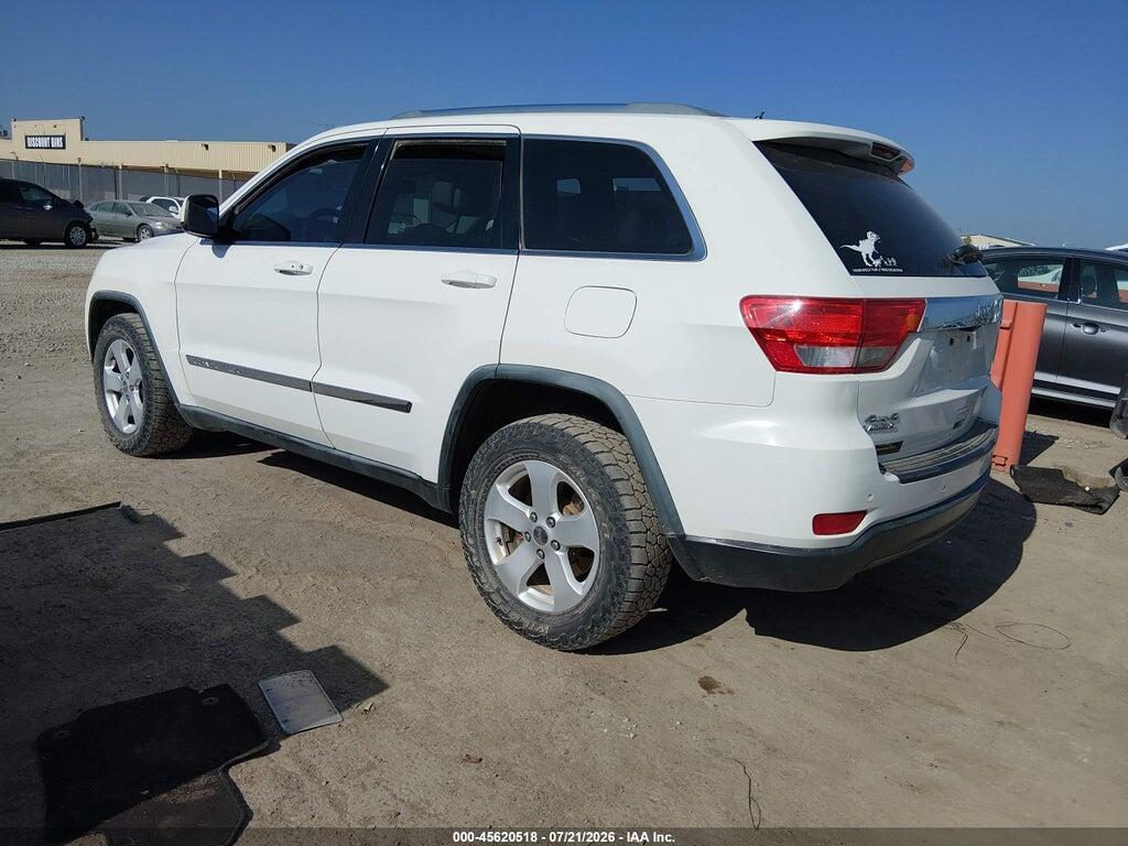 1J4RR4GG4BC738550 2011 JEEP GRAND CHEROKEE photo no. 3