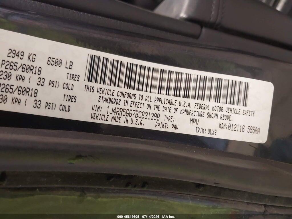 1J4RR5GG7BC631398 2011 JEEP GRAND CHEROKEE photo no. 9