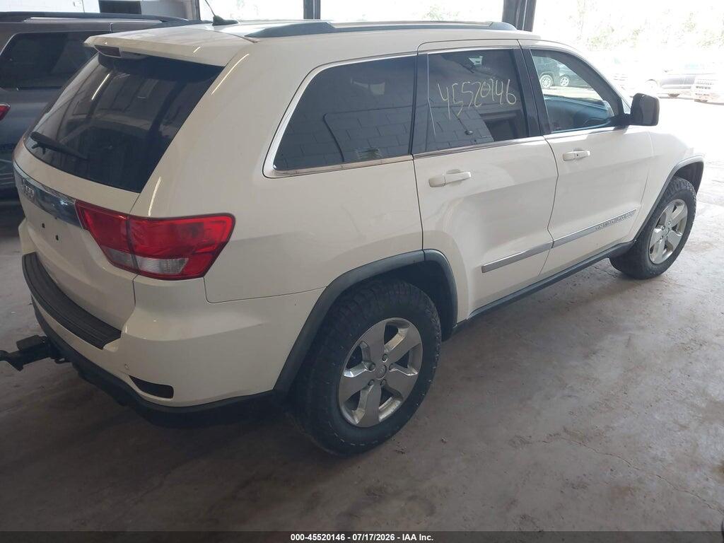 1J4RR4GT5BC542016 2011 JEEP GRAND CHEROKEE photo no. 4