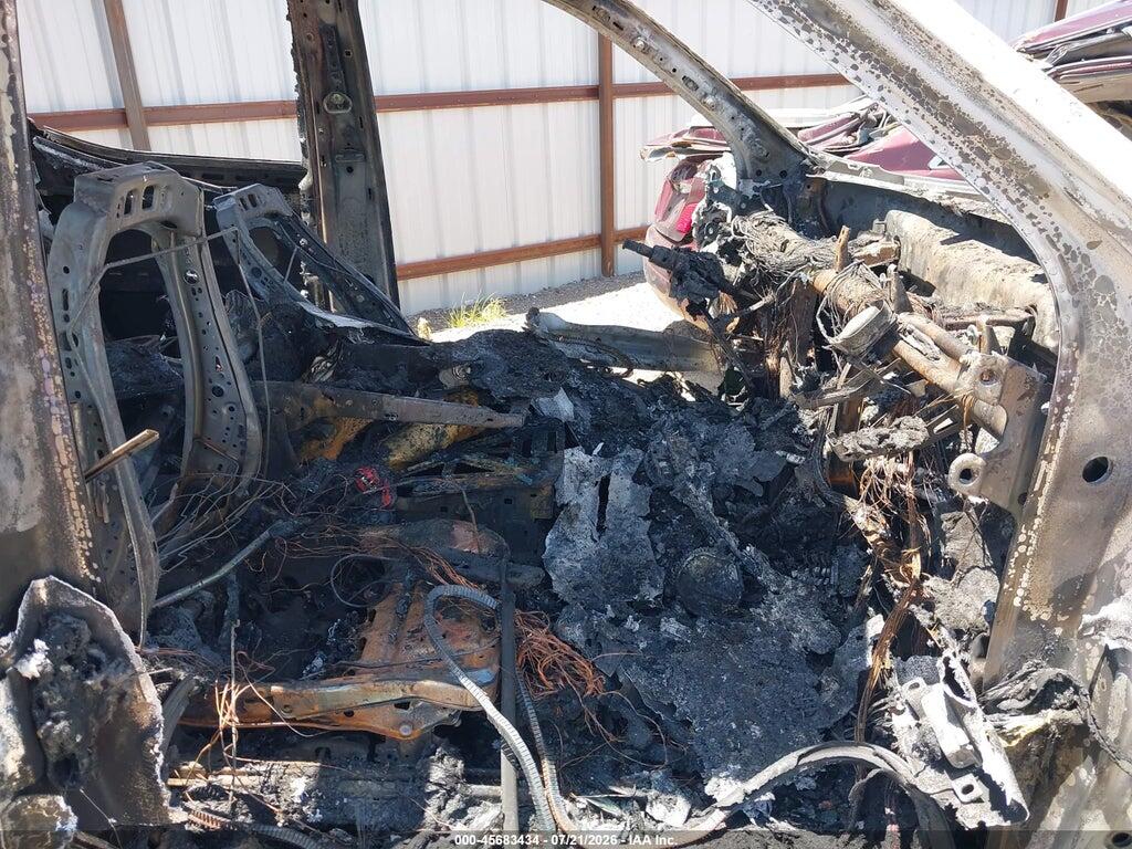 2GCUDDED2R1170404 2024 CHEVROLET SILVERADO 1500 photo no. 5