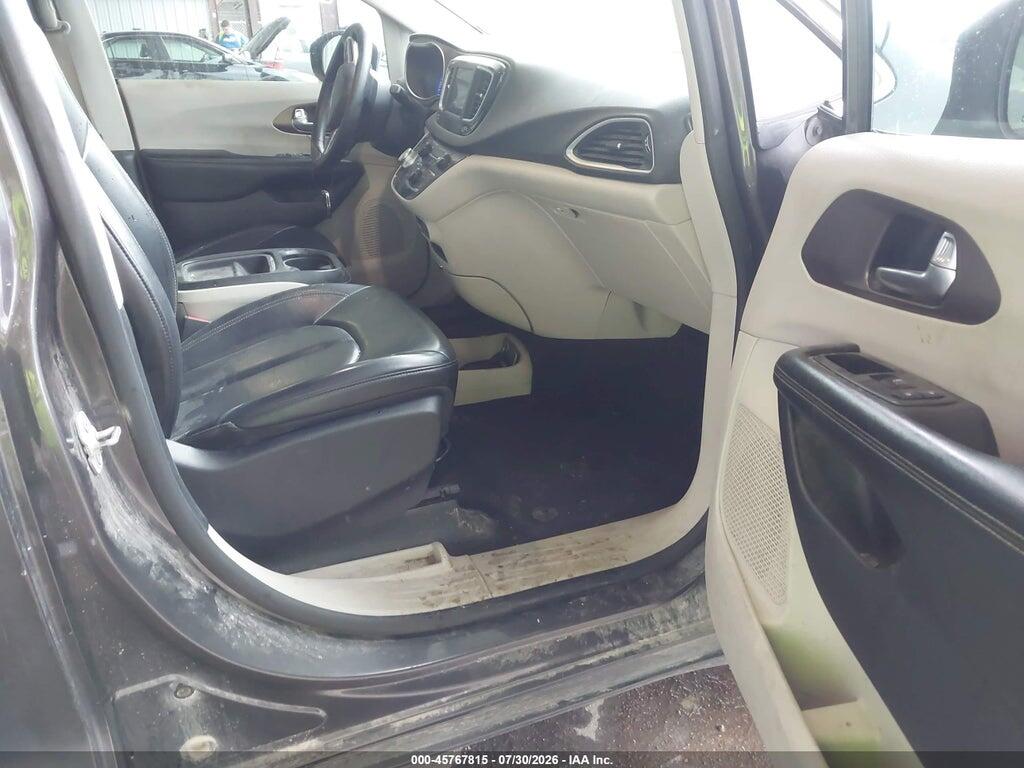 2C4RC1DG2MR532972 2021 CHRYSLER VOYAGER photo no. 5