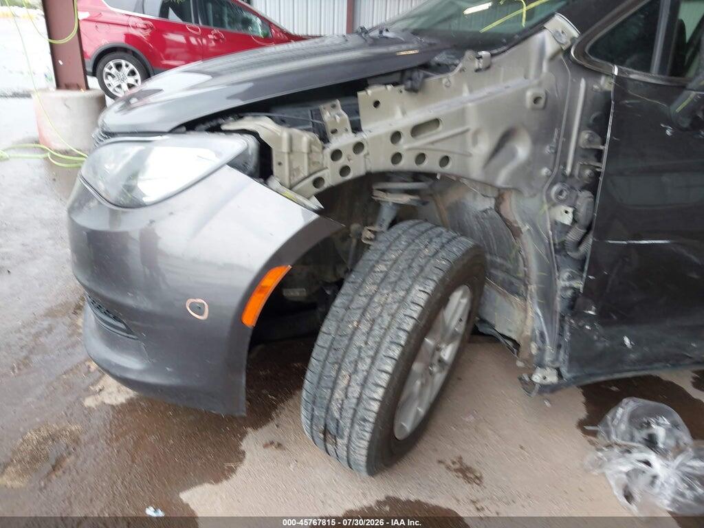 2C4RC1DG2MR532972 2021 CHRYSLER VOYAGER photo no. 6