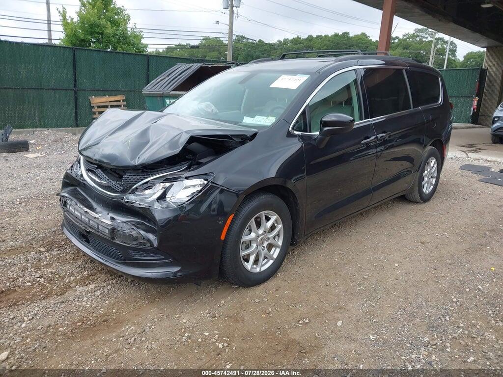 2C4RC1DG9MR537599 2021 CHRYSLER VOYAGER photo no. 2