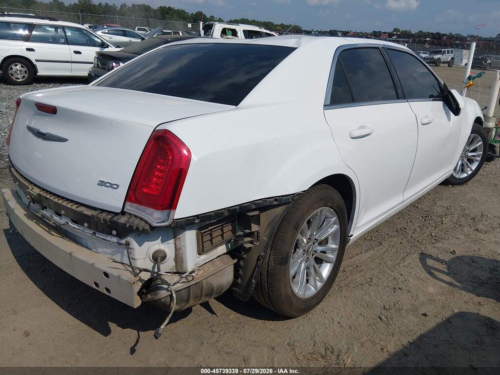 2C3CCAAG4MH516048 2021 CHRYSLER 300 photo no. 4