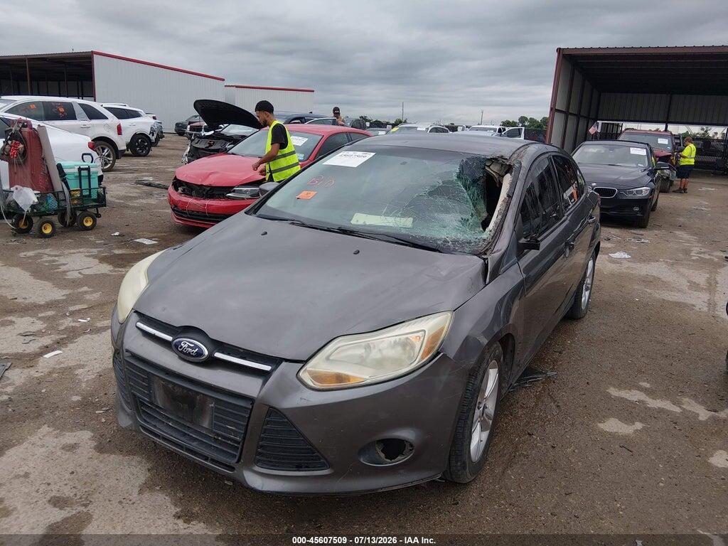1FADP3F23EL266258 2014 FORD FOCUS photo no. 2