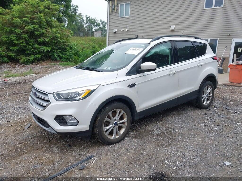1FMCU9HD4JUC74238 2018 FORD ESCAPE photo no. 2