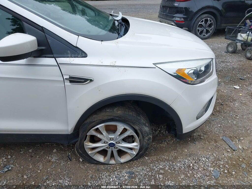 1FMCU9HD4JUC74238 2018 FORD ESCAPE photo no. 6