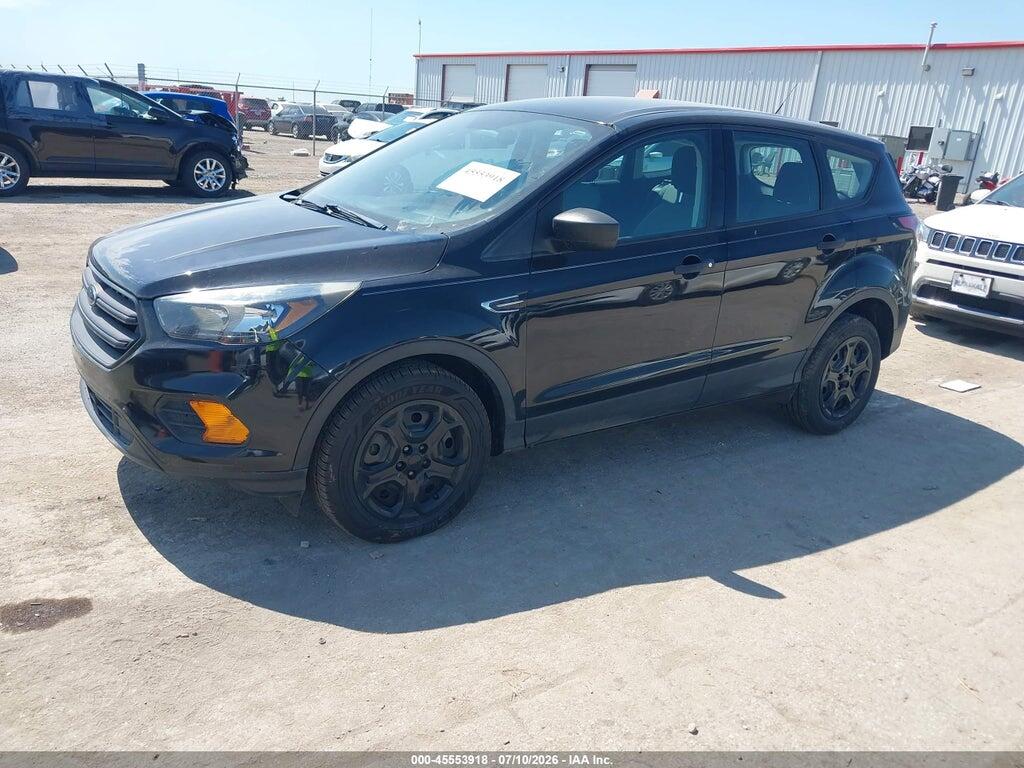 1FMCU0F77JUC38858 2018 FORD ESCAPE photo no. 2