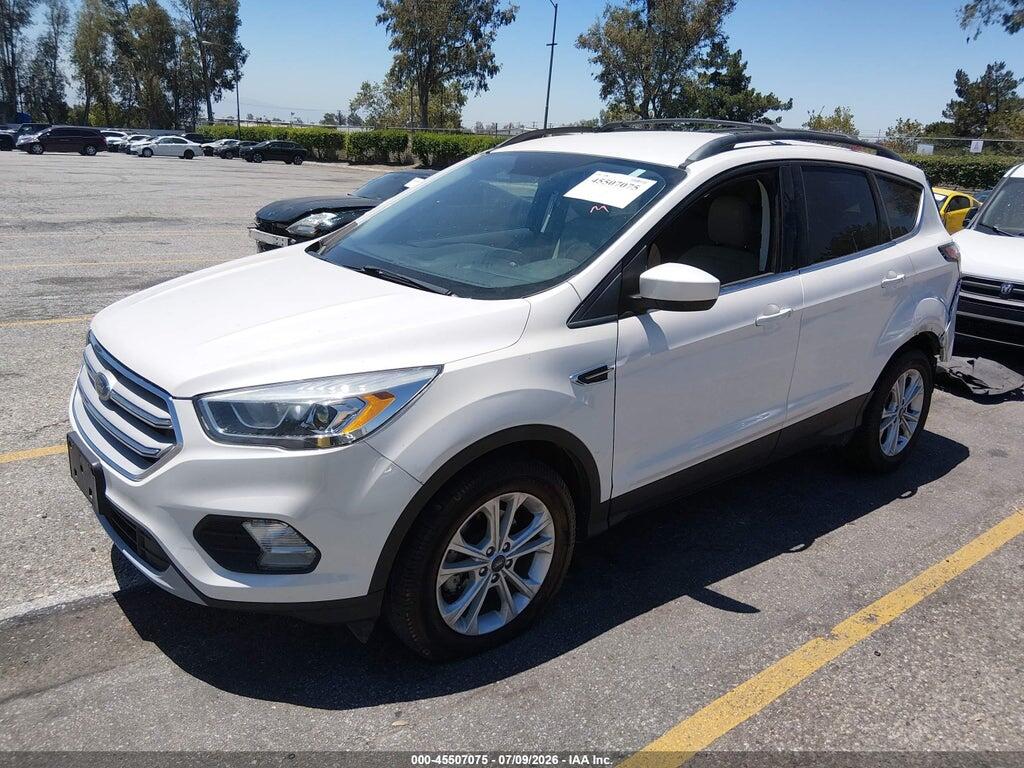 1FMCU0HD2JUC09318 2018 FORD ESCAPE photo no. 2
