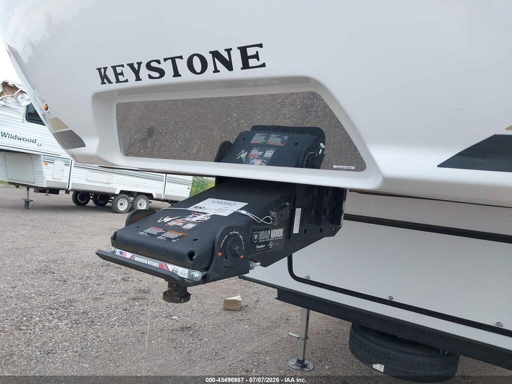 4YDFSTU25T4530508 2026 KEYSTONE RV SPRINTER 3920DSL 5TH WHL TRAVEL TRAILER photo no. 10