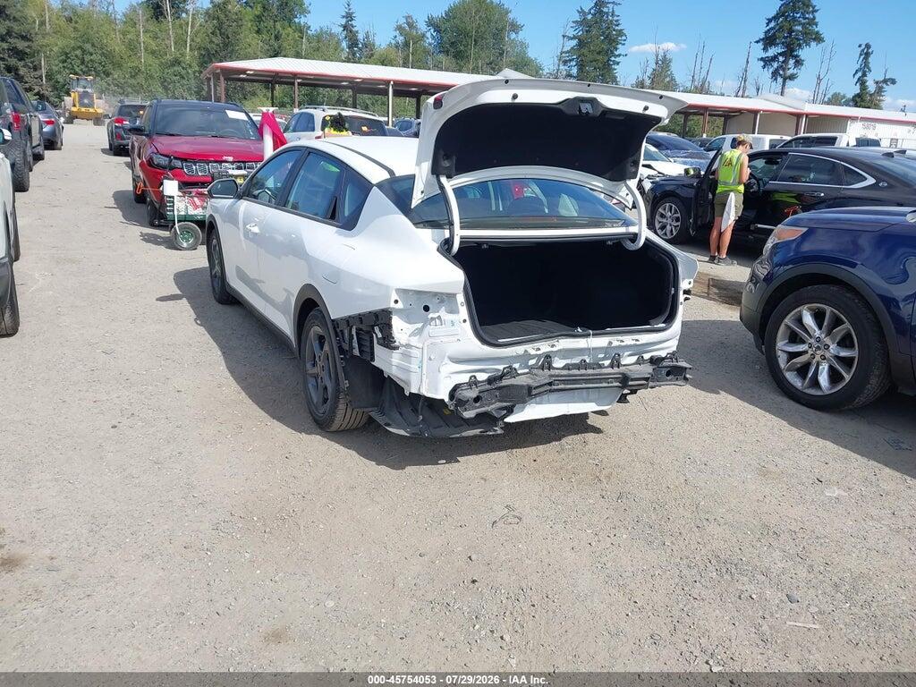 3KPFT4DE3TE269037 2026 KIA K4 photo no. 3
