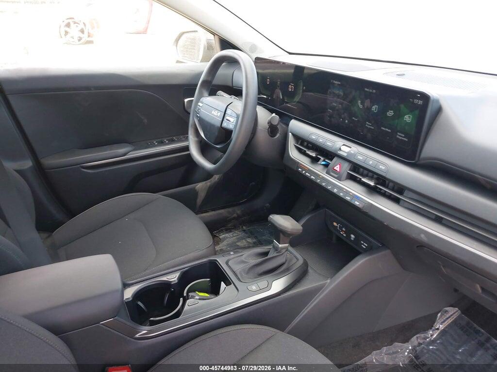 3KPFT4DE2TE272494 2026 KIA K4 photo no. 5