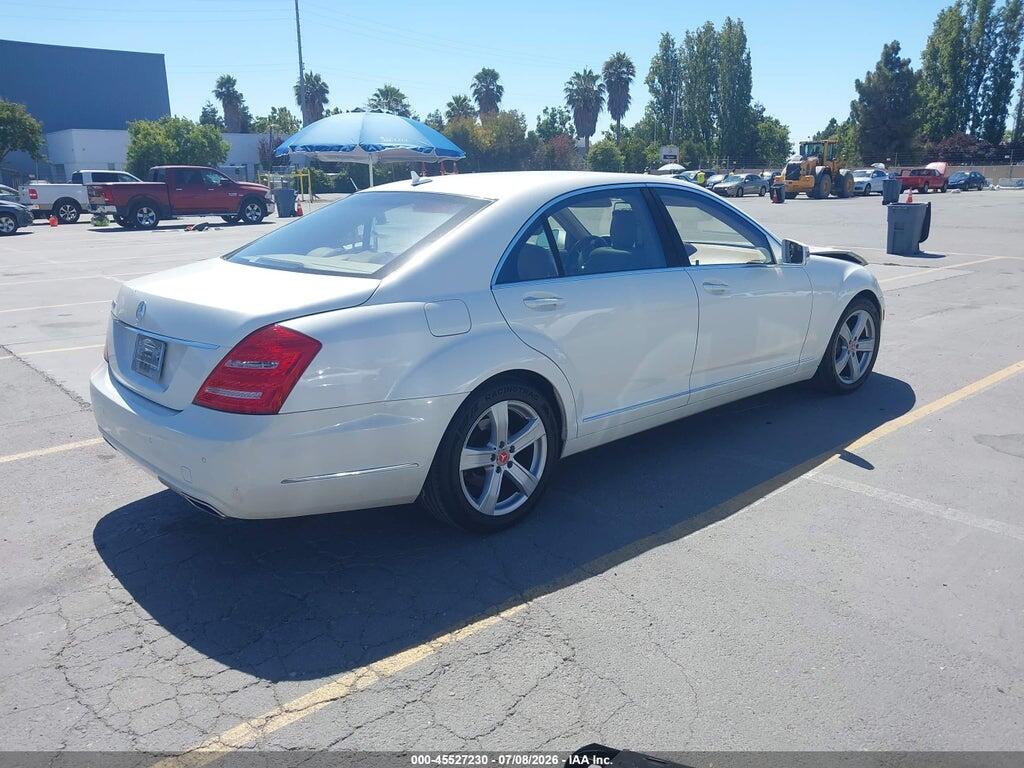 WDDNG7BB6AA342126 2010 MERCEDES-BENZ S 550 photo no. 4