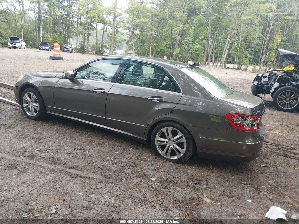 WDDHF9AB3AA146738 2010 MERCEDES-BENZ E 550 photo no. 3