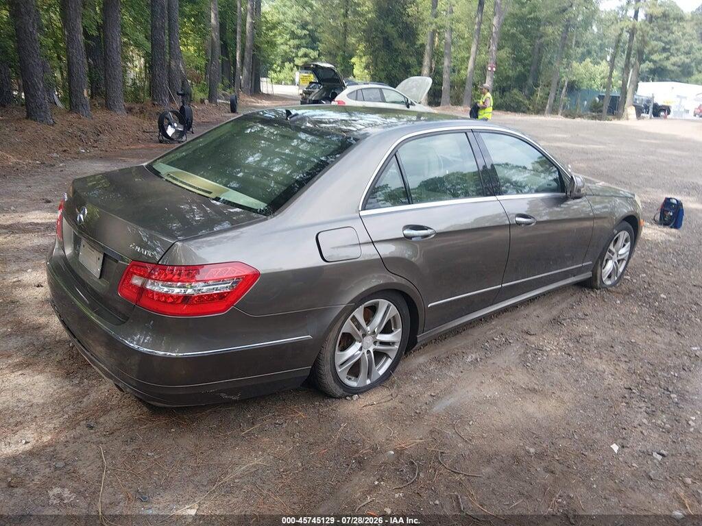 WDDHF9AB3AA146738 2010 MERCEDES-BENZ E 550 photo no. 4