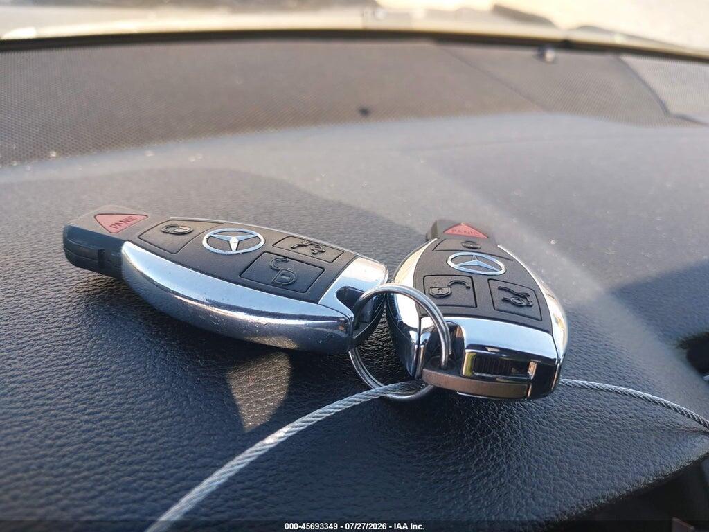 WDDHF7CB0AA215838 2010 MERCEDES-BENZ E 550 photo no. 11