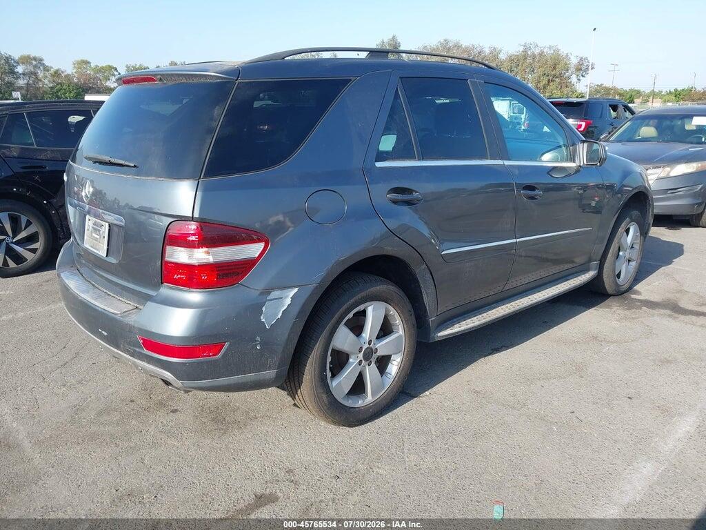 4JGBB5GB4AA579461 2010 MERCEDES-BENZ ML 350 photo no. 4