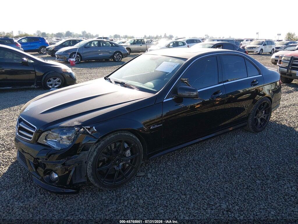 WDDGF7HB1AF366324 2010 MERCEDES-BENZ C 63 AMG photo no. 2