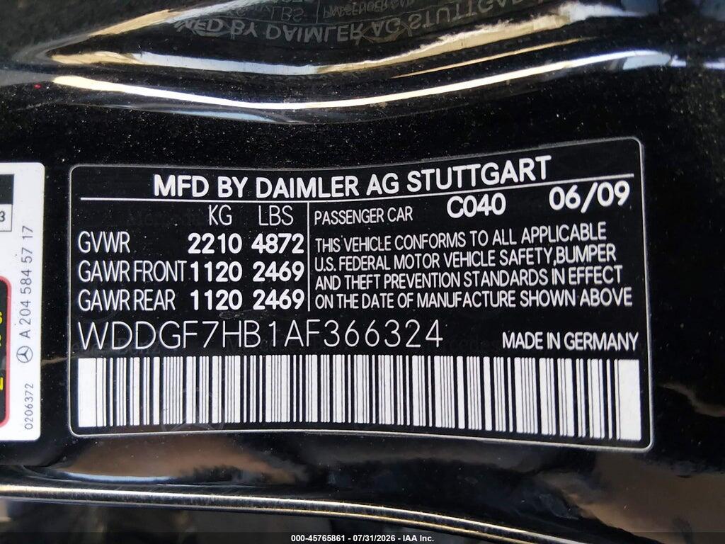 WDDGF7HB1AF366324 2010 MERCEDES-BENZ C 63 AMG photo no. 9