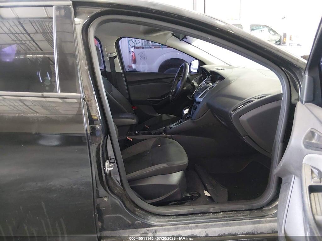 1FAHP3F24CL353343 2012 FORD FOCUS photo no. 5