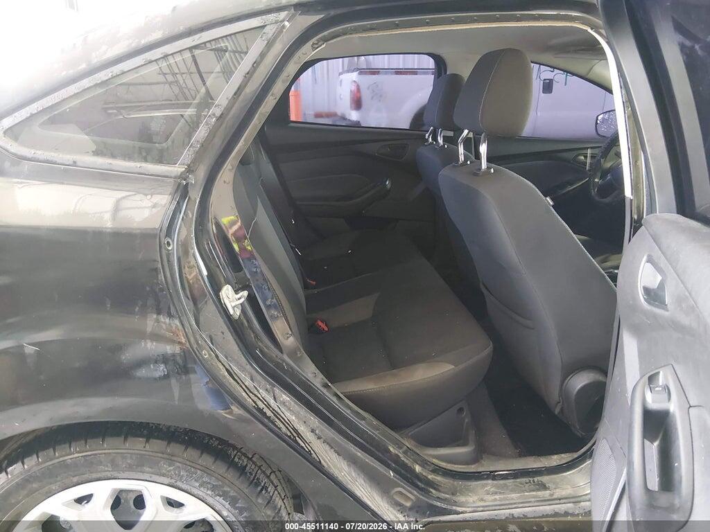 1FAHP3F24CL353343 2012 FORD FOCUS photo no. 8
