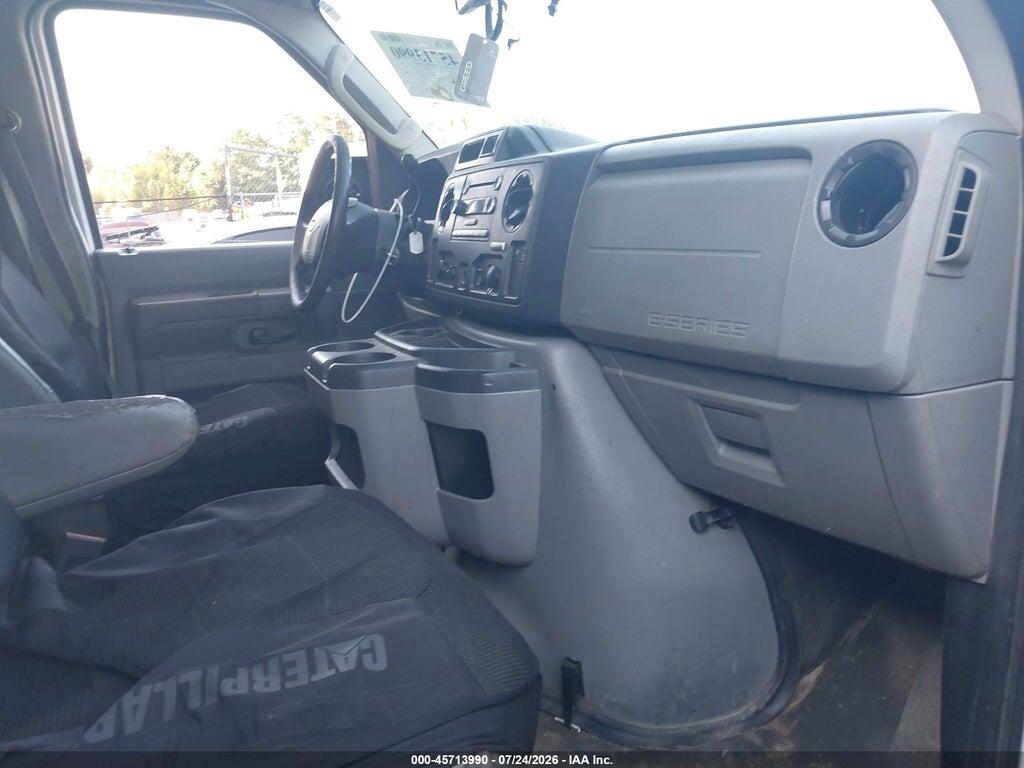 1FTNE1EL8CDA81889 2012 FORD E-150 photo no. 5