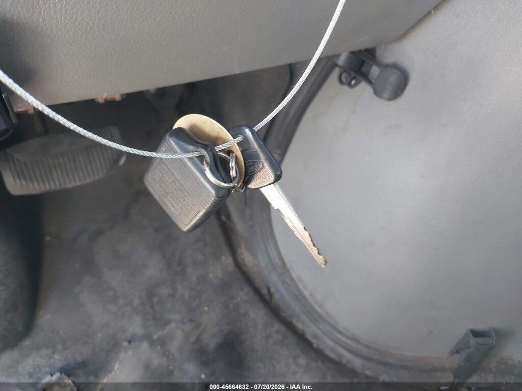 1FTSE3EL1CDA14033 2012 FORD E-350 SUPER DUTY photo no. 11