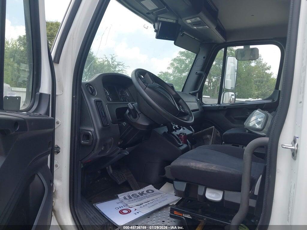 3ALACWFC4SDVZ2937 2025 FREIGHTLINER M2 106 photo no. 6