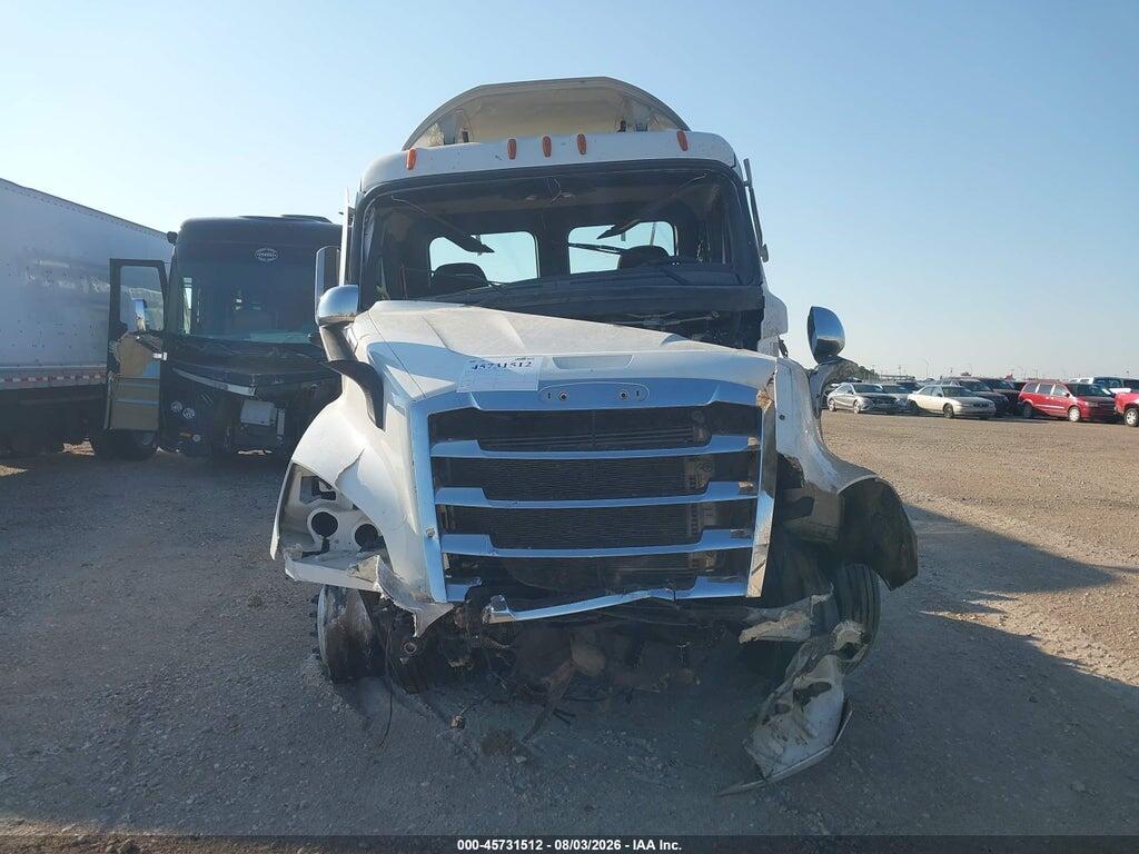 3AKJHTDV8SDVW3854 2025 FREIGHTLINER NEW CASCADIA 116 photo no. 12