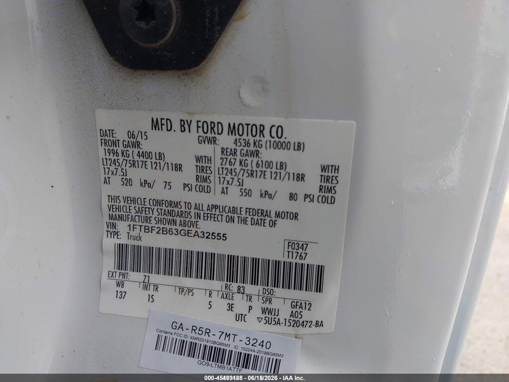1FTBF2B63GEA32555 2016 FORD F-250 photo no. 9