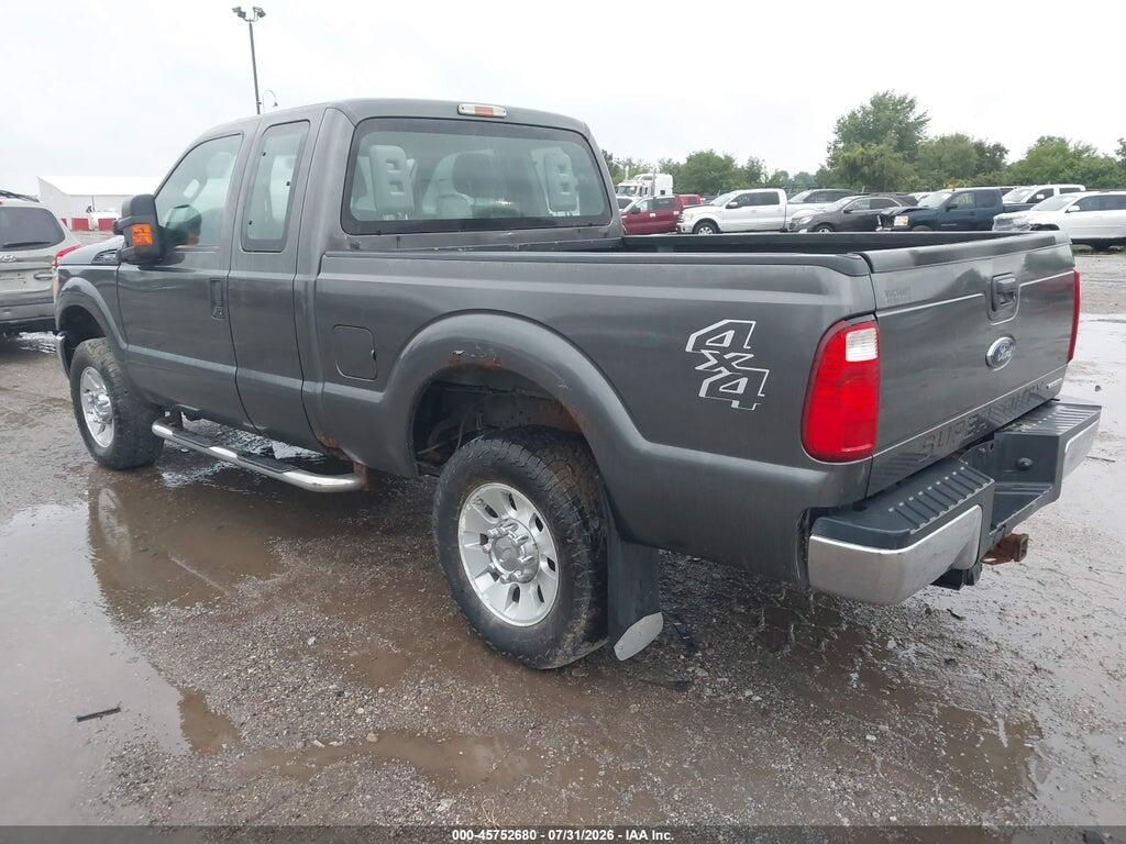 1FT7X2B69GEA30909 2016 FORD F-250 photo no. 3