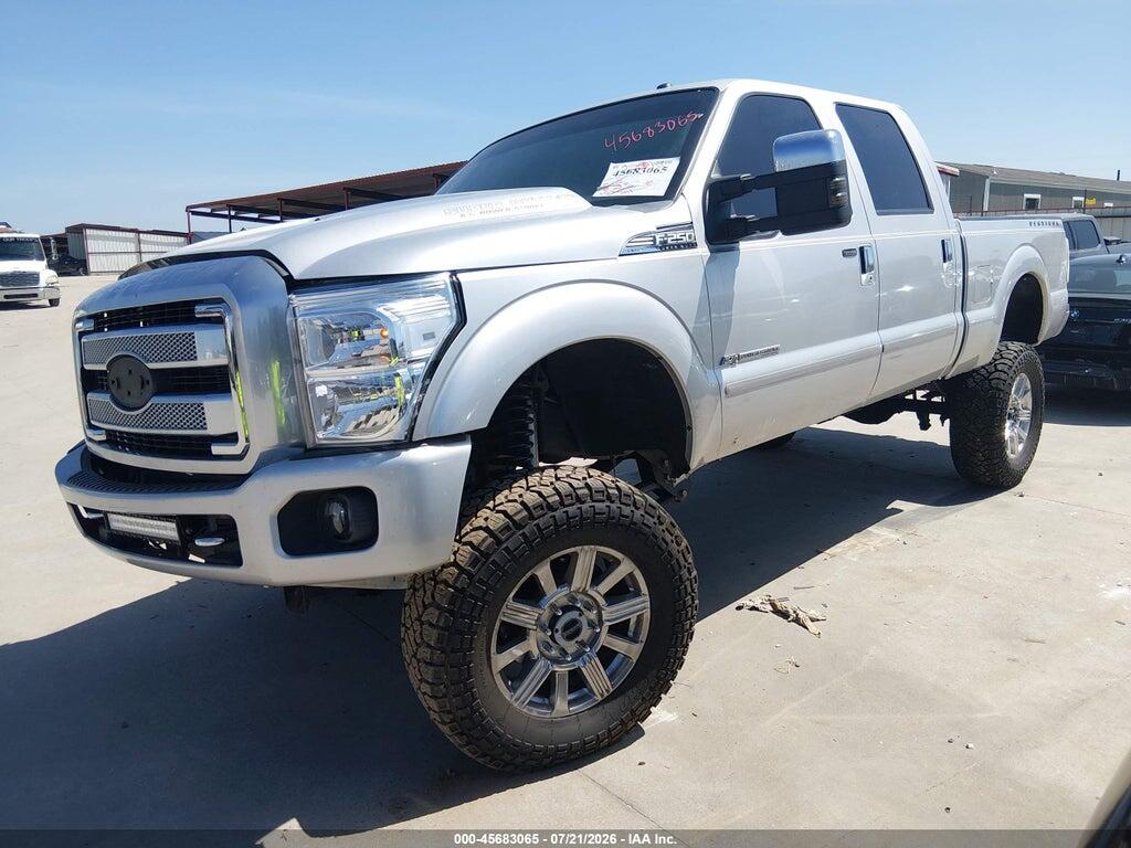 1FT7W2BT1GEA28015 2016 FORD F-250 photo no. 2