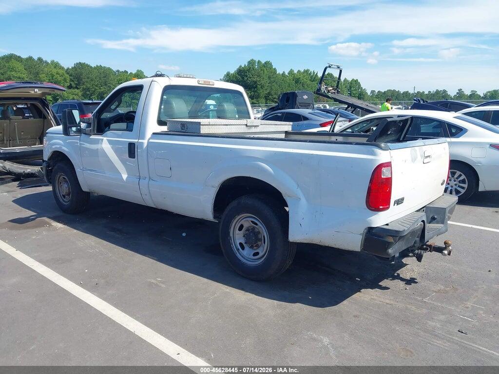 1FTBF2A63GEA25817 2016 FORD F-250 photo no. 3