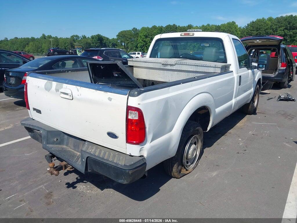 1FTBF2A63GEA25817 2016 FORD F-250 photo no. 4