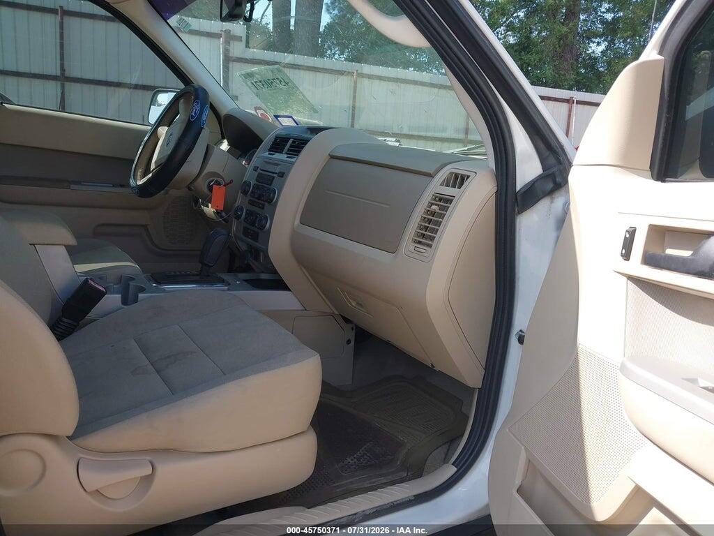 1FMCU0D75CKC65820 2012 FORD ESCAPE photo no. 5