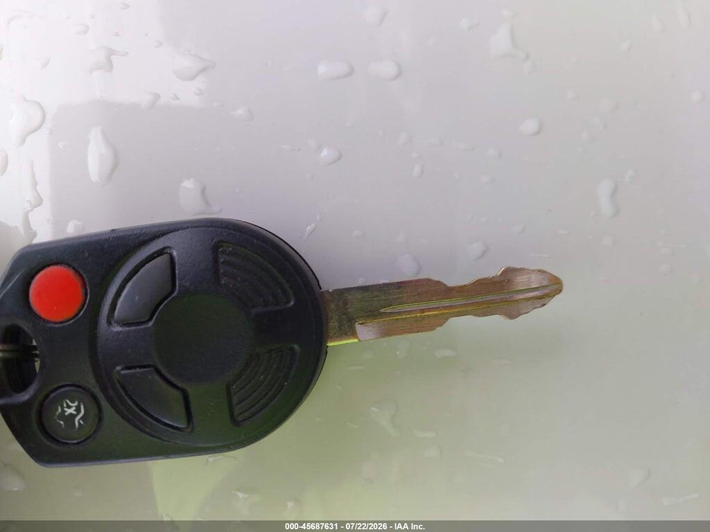 1FMCU0DG7CKA42100 2012 FORD ESCAPE photo no. 11