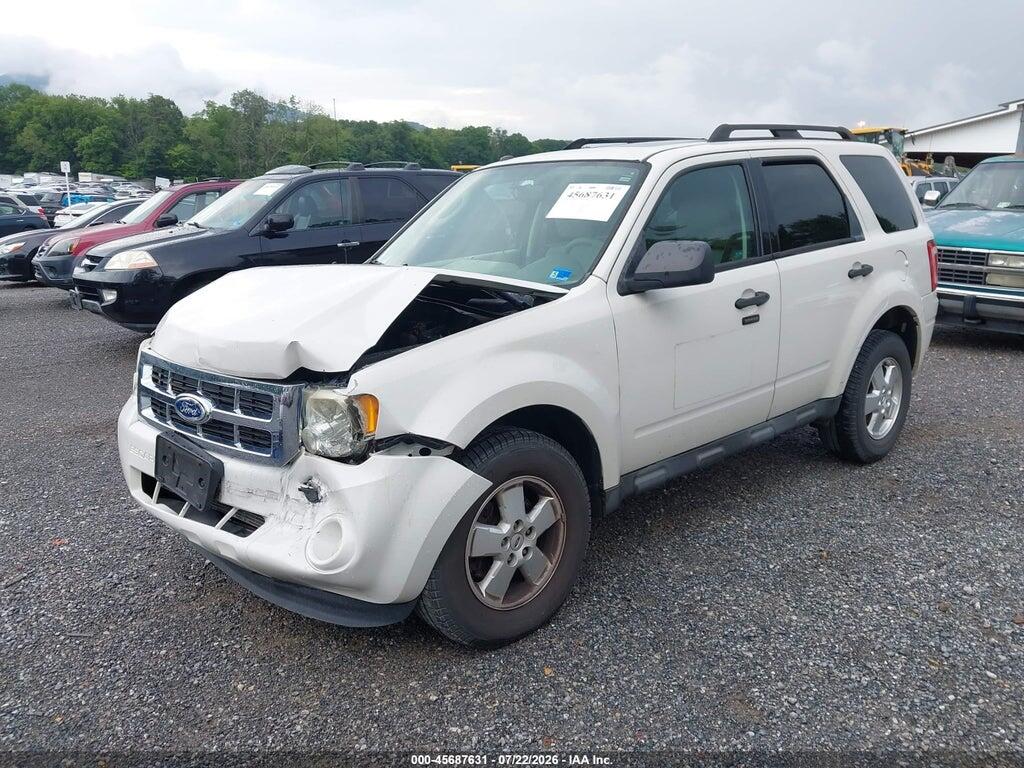 1FMCU0DG7CKA42100 2012 FORD ESCAPE photo no. 2