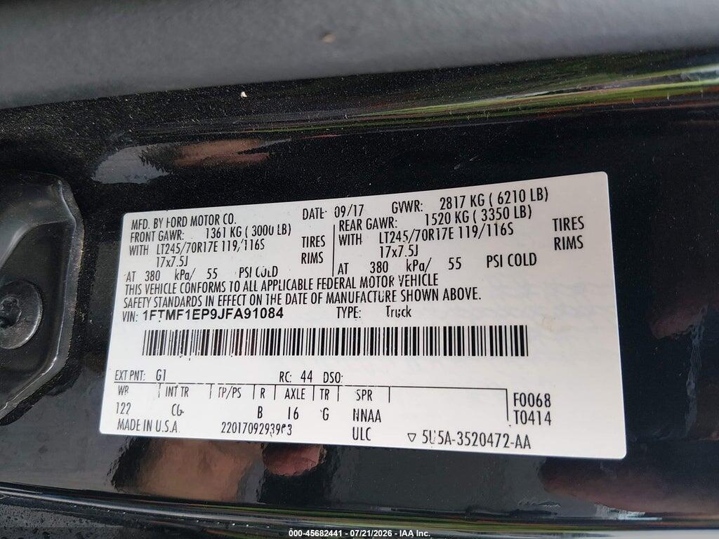 1FTMF1EP9JFA91084 2018 FORD F-150 photo no. 9