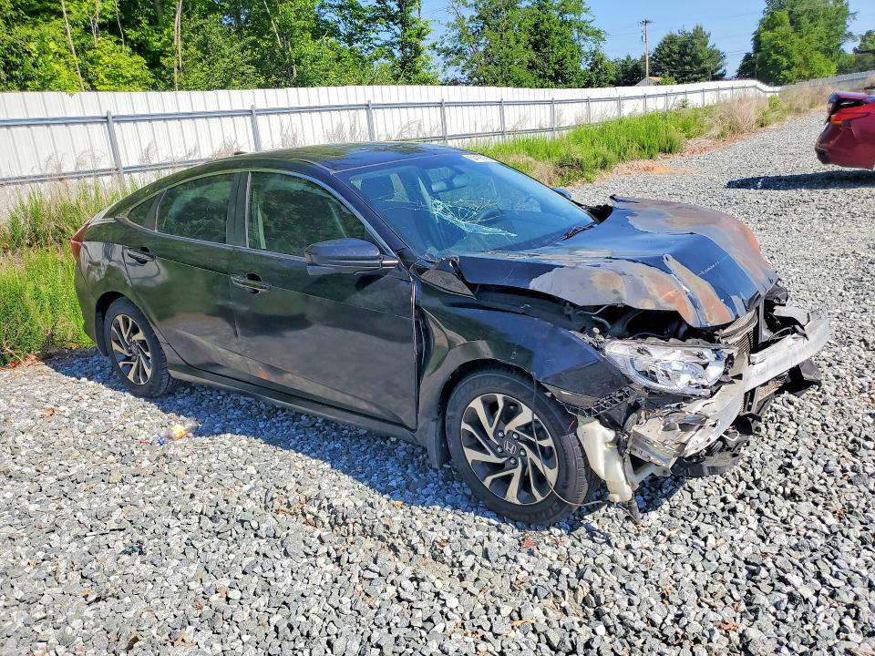 2HGFC2F77HH506161 2017 HONDA CIVIC photo no. 4