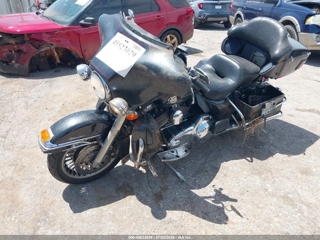 1HD1FC4179Y682167 2009 HARLEY-DAVIDSON FLHTCU photo no. 2