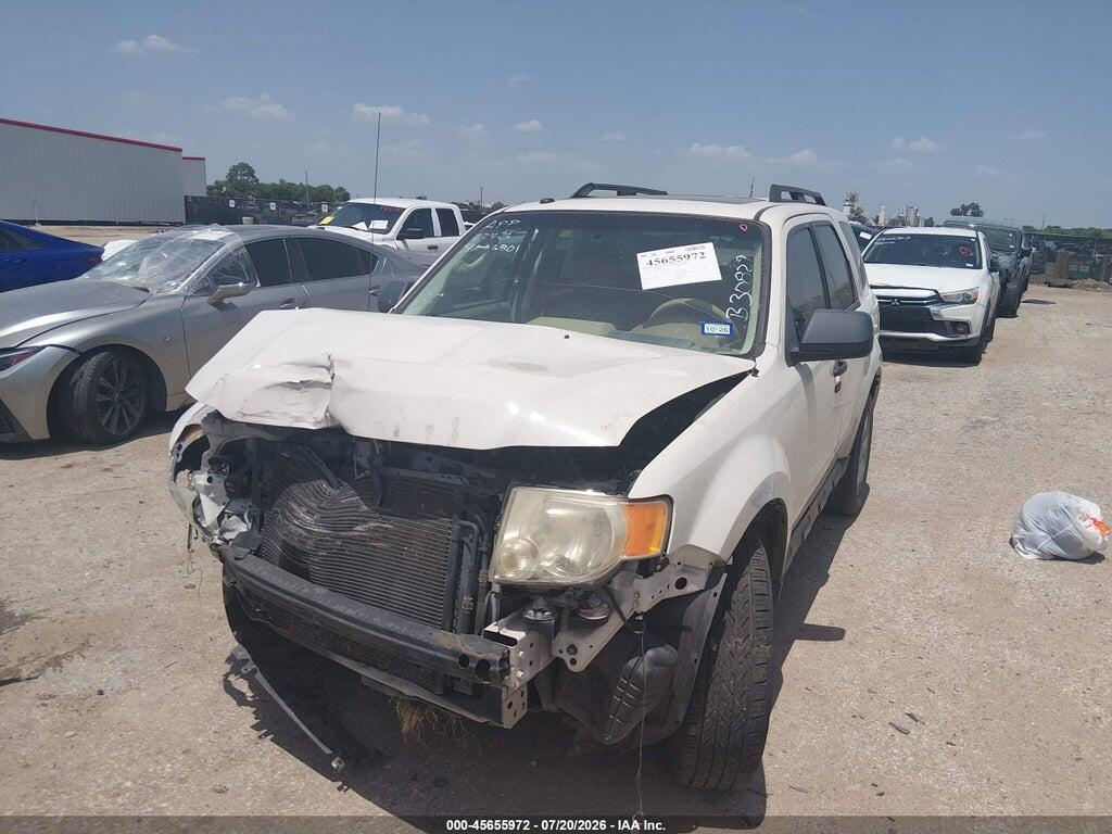 1FMCU0D76CKB30829 2012 FORD ESCAPE photo no. 2