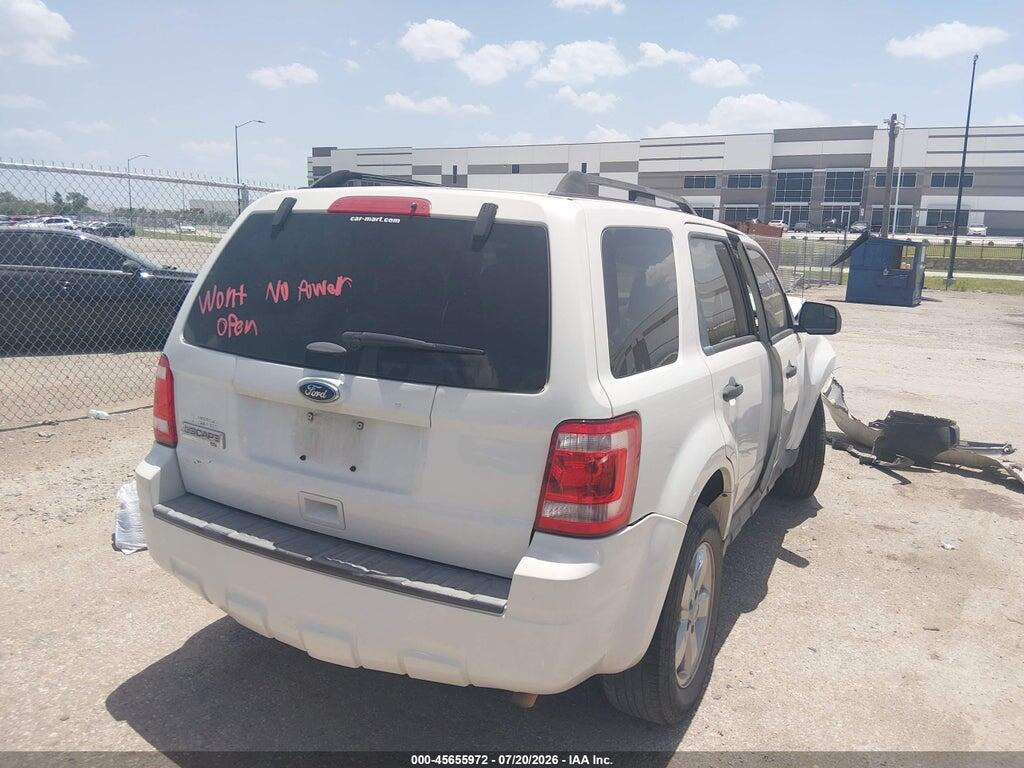 1FMCU0D76CKB30829 2012 FORD ESCAPE photo no. 4