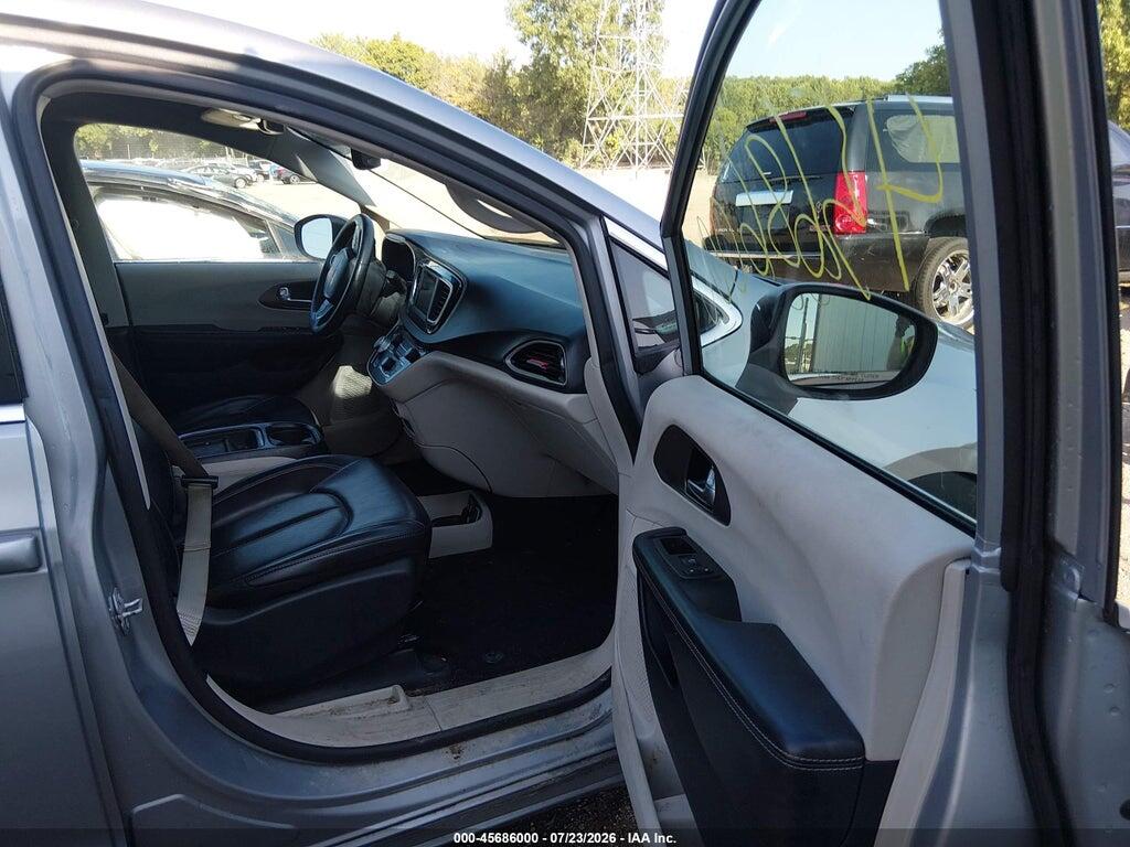 2C4RC1DG2LR172455 2020 CHRYSLER VOYAGER photo no. 5