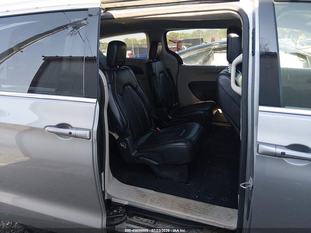 2C4RC1DG2LR172455 2020 CHRYSLER VOYAGER photo no. 8